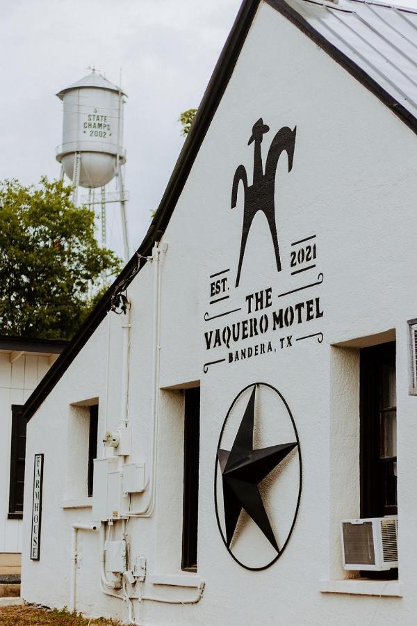 The Vaquero Motel Bandera Eksteriør bilde